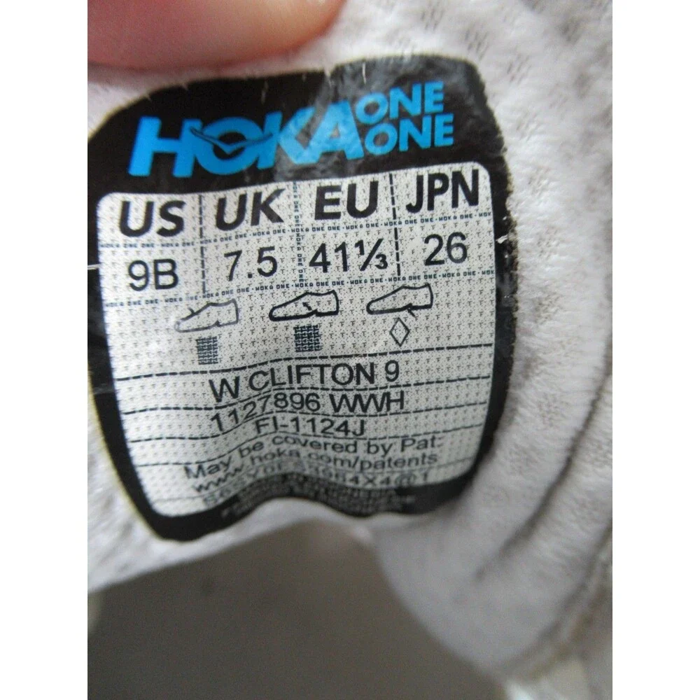 Hoka One One please see